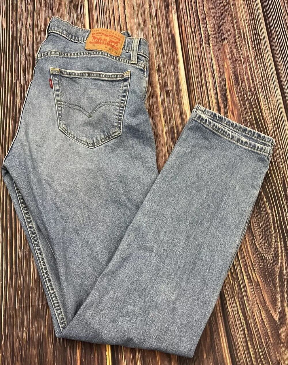 Levi's 511 Slim Distressed Jeans Tapered Leg Mens Sz 34x34 (Measures 34x34)